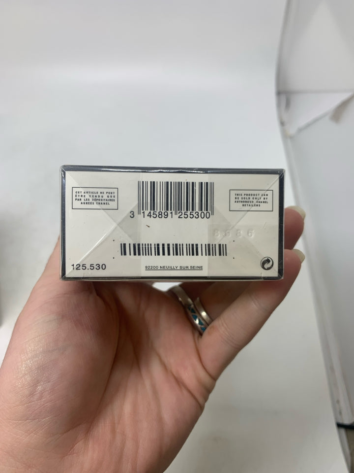 Chanel No 5 Eau De Parfum 100 ML- New In Box