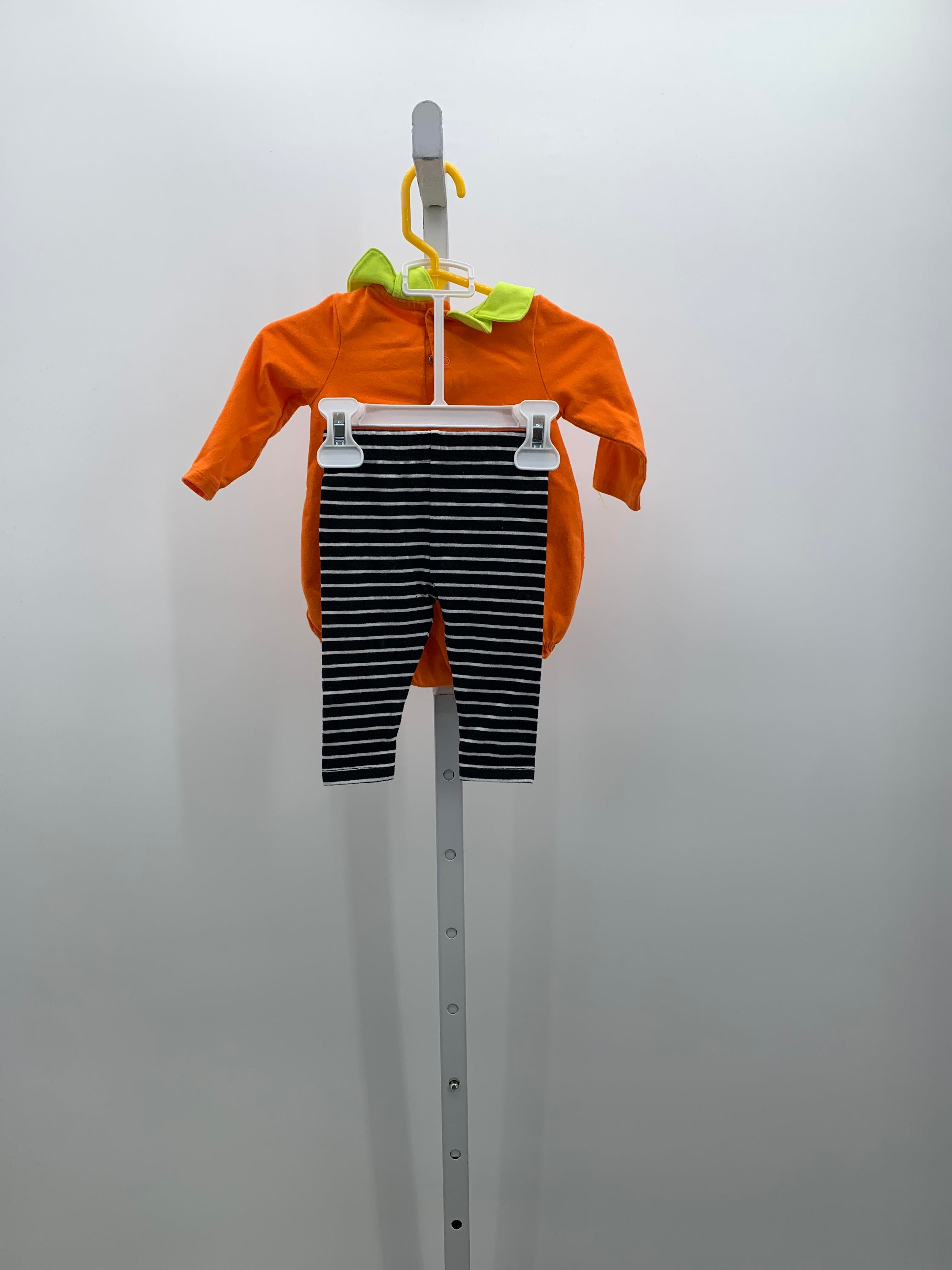 PUMPKIN SHIRT BLK/WHT STRIPE PANTS