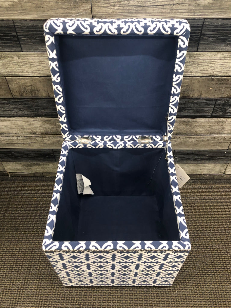 NWT SHEFFIELD HOME BLUE STORAGE OTTOMAN.