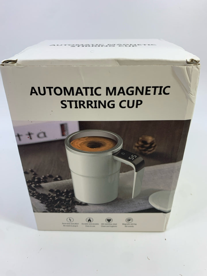 NIB AUTOMATIC MAGNETIC STIRRING CUP.