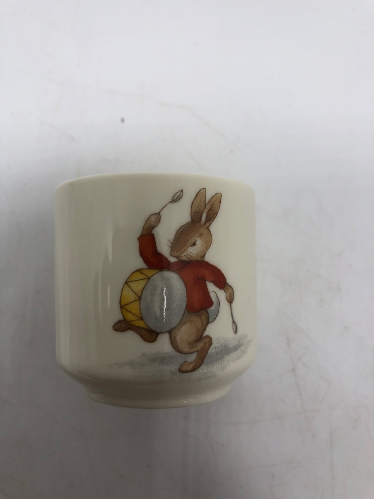 VTG "BUNNYKINS" ROYAL DOULTON EGG CUP.