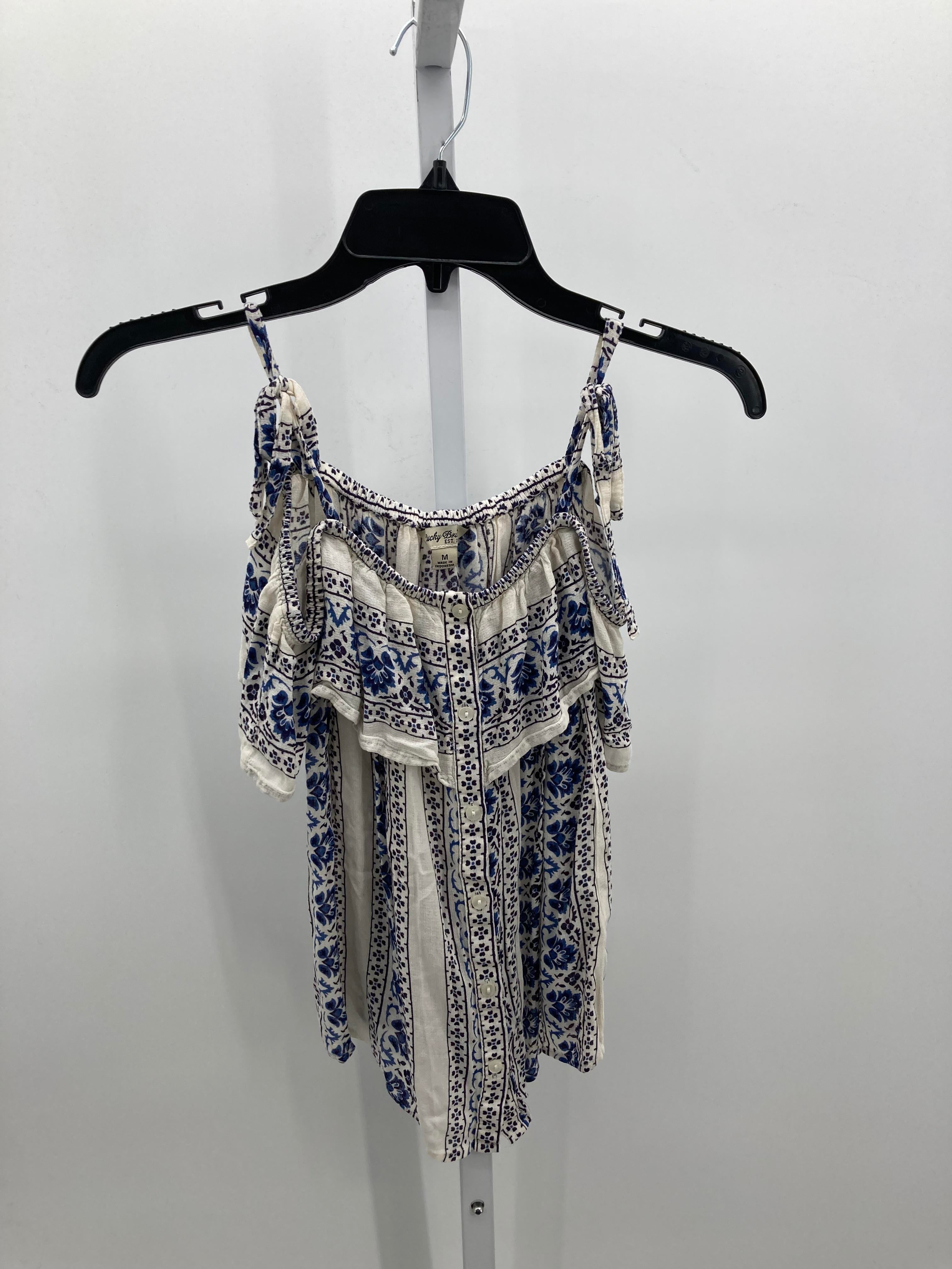 Lucky Brand Size Medium Misses Short Sleeve Shirt