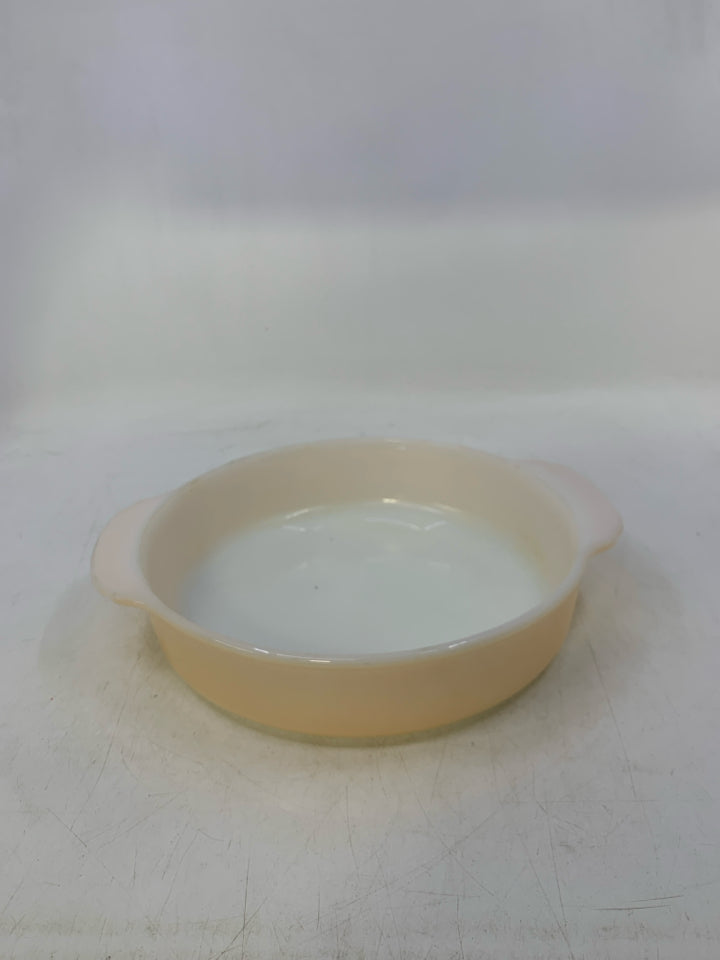 LUSTER CIRCLE BAKER.