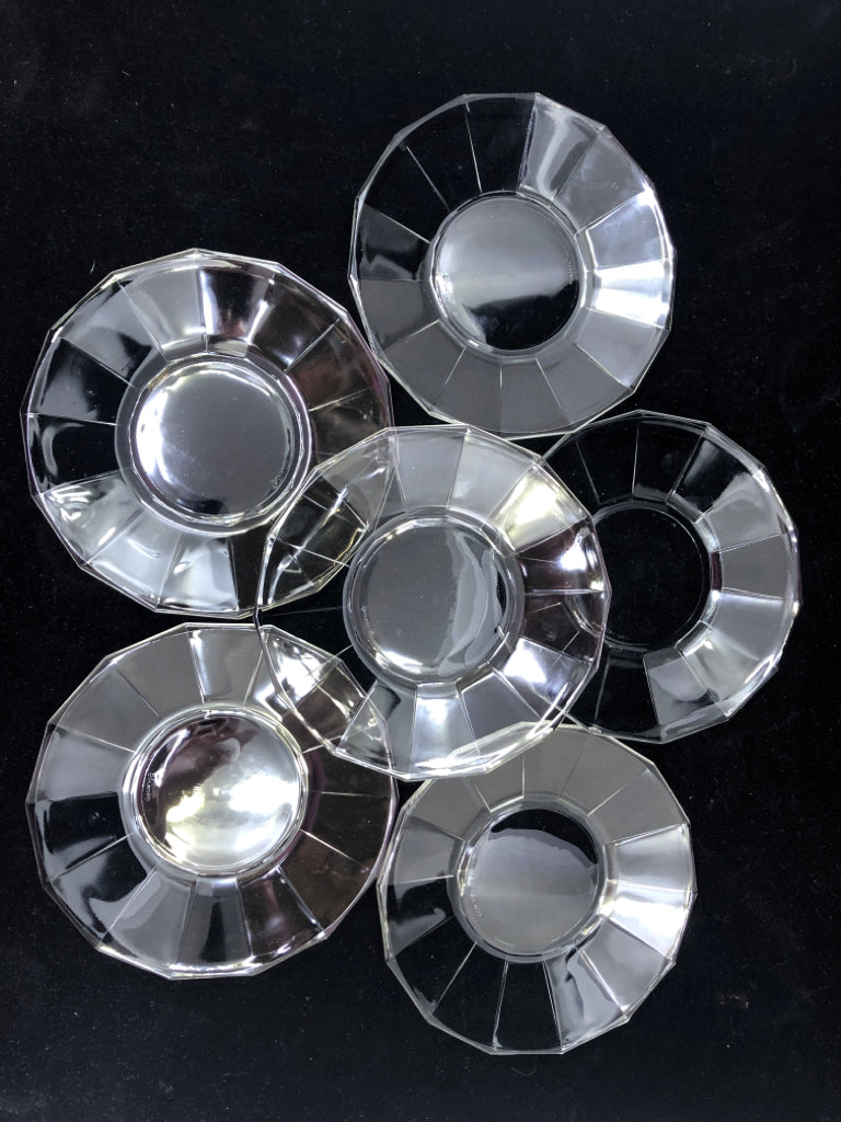 6 CLEAR GLASS PLATES BORMIOLI ITALY.