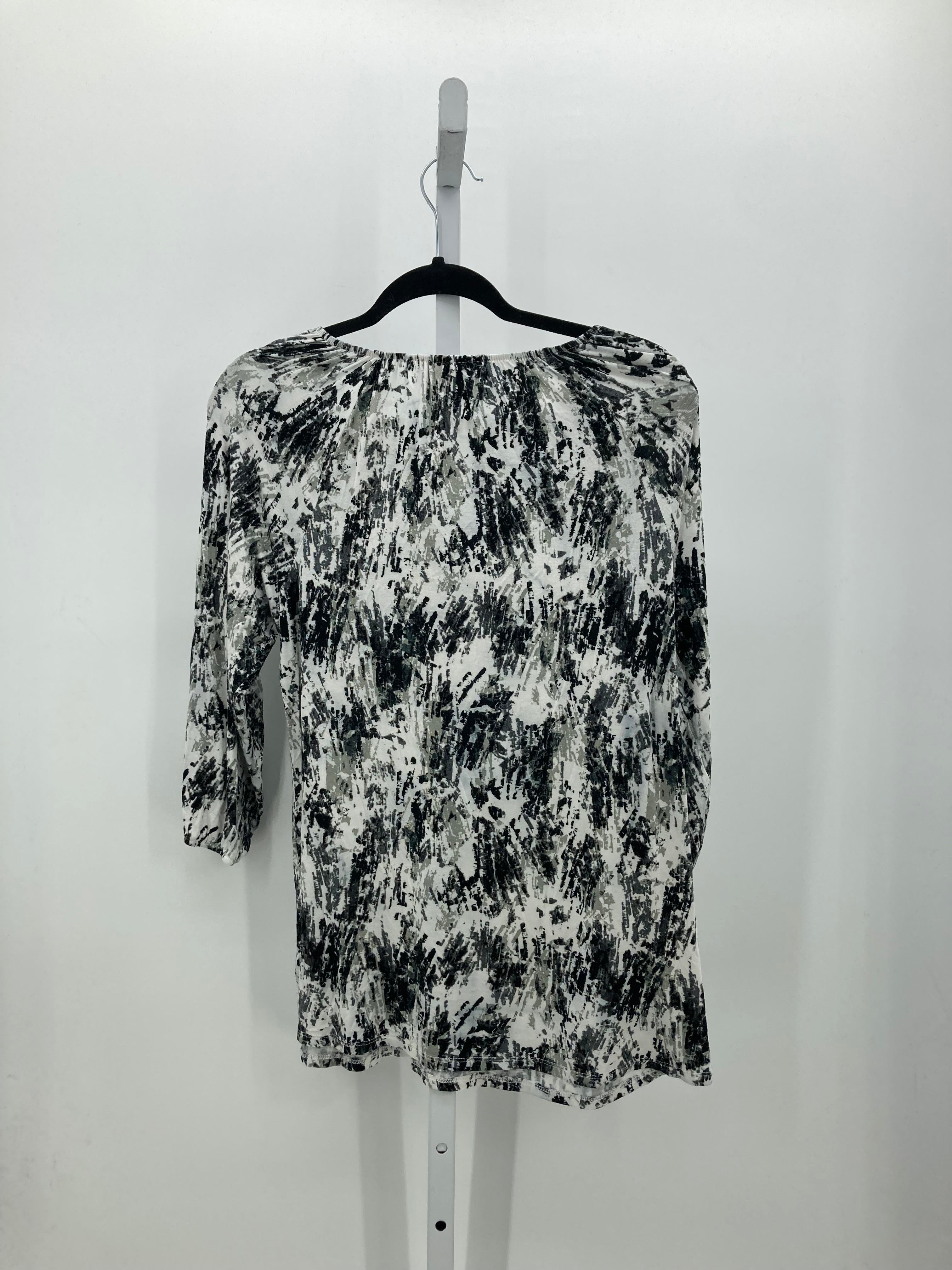 Lularoe Size Small Misses 3/4 Sleeve Shirt