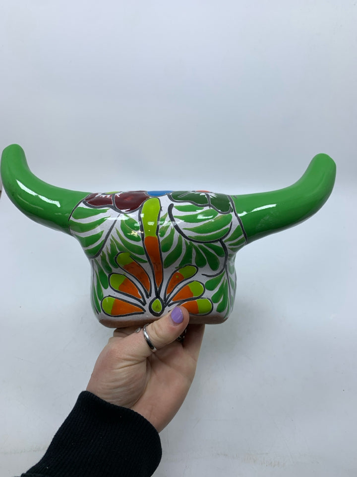 HEAVY COLORFUL TERRA COTTA COW SKULL MEXICAN FOLK ART.
