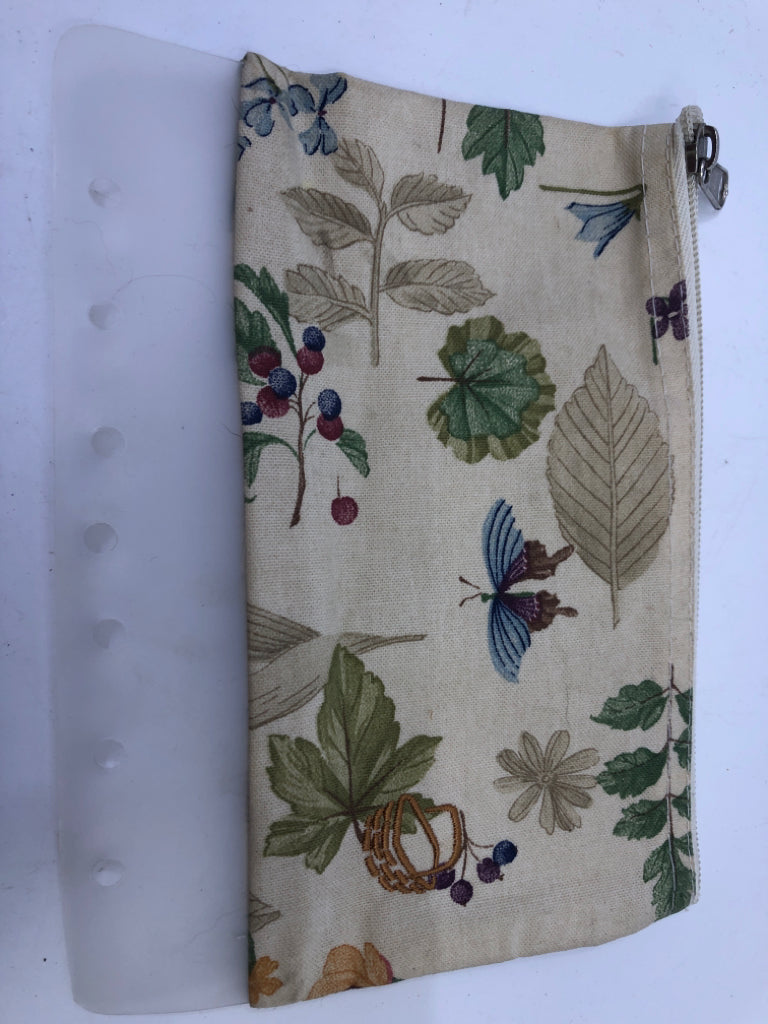 LONGABERGER PENCIL CASE BINDER INSERT.