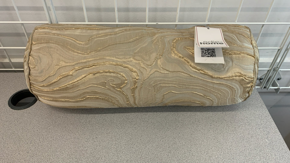 NWT EDIE HOME BEIGE SWIRL PILLOW.