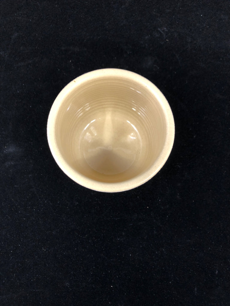 SMALL CERAMIC VASE W/STAR.