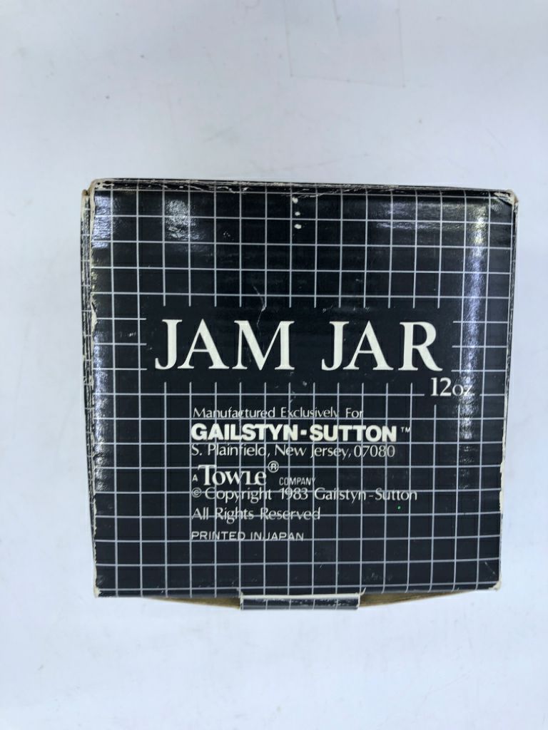 NIB JAM JAR-APRICOT TOPPER.