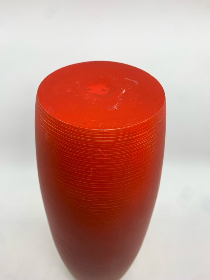 TAN/RED WOODEN VASE.