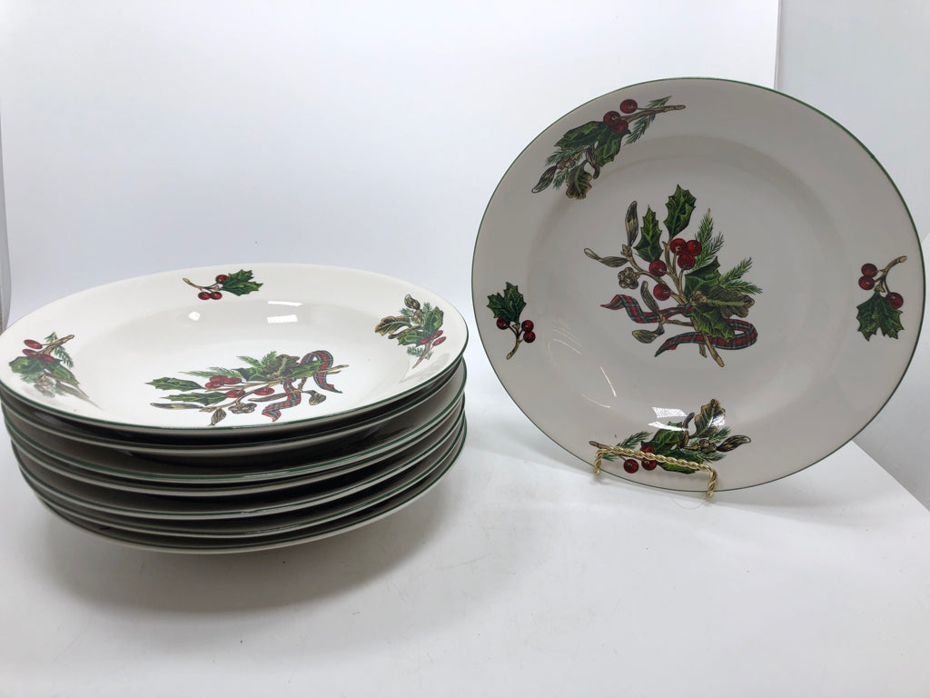 44PC HOLLY & PINECONES DISH SET - GARLAND ROYAL GALLERY - SERV FOR 8.