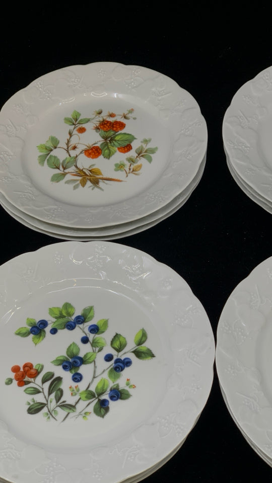 12 DANSK FRUIT PAINTED APPETIZER PLATES W/SCALLOPED EDGE.