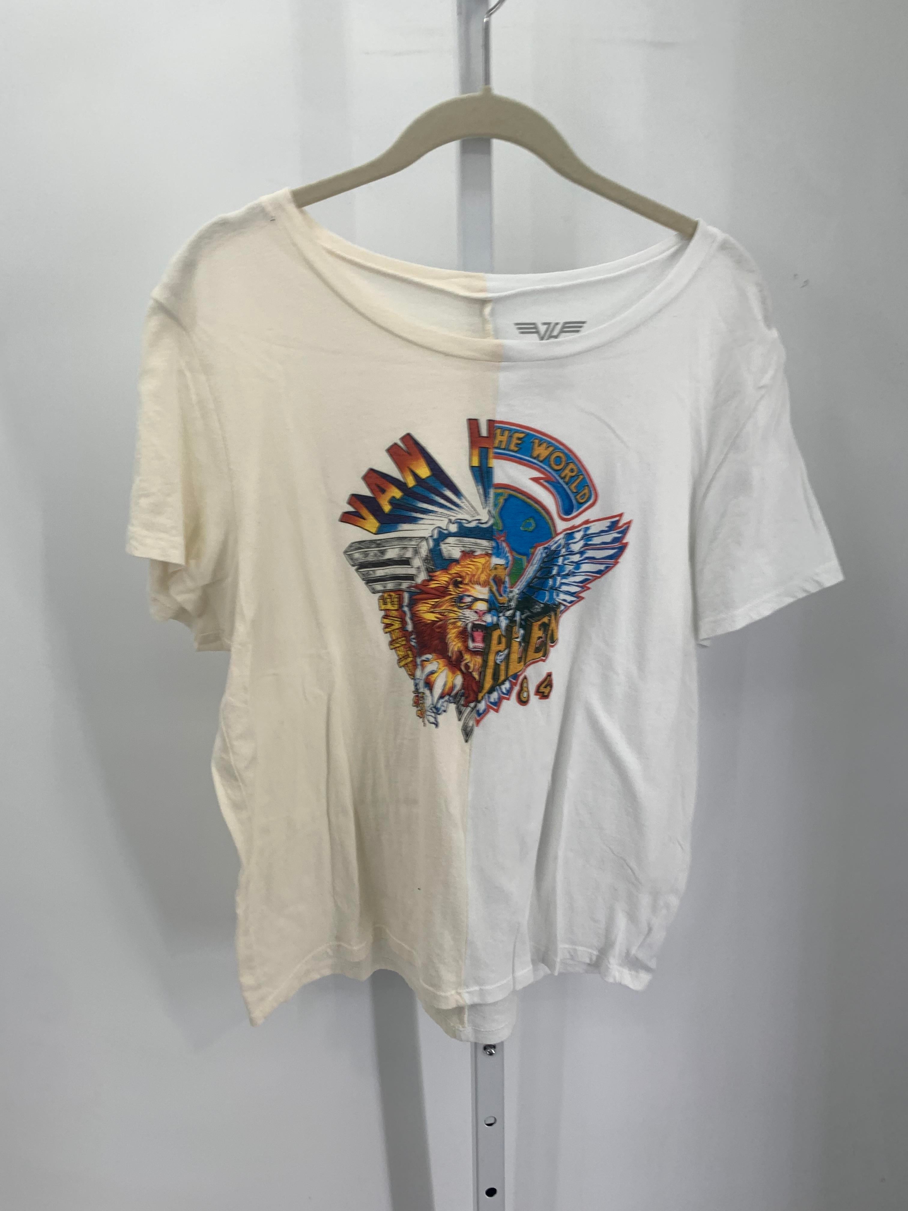Size Extra Large Juniors Short Sleeve Shirt