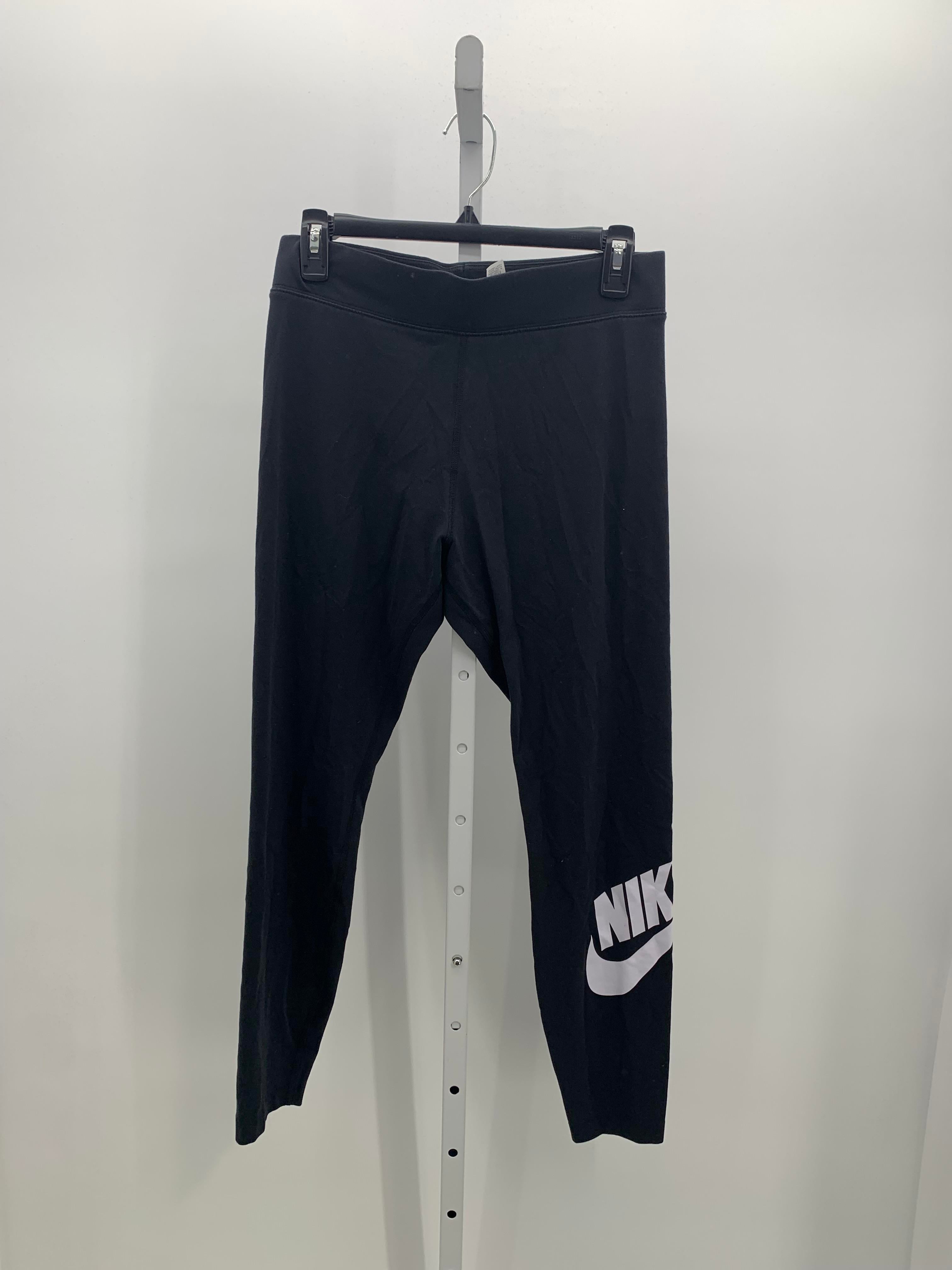 Nike Size Large Misses Leggings