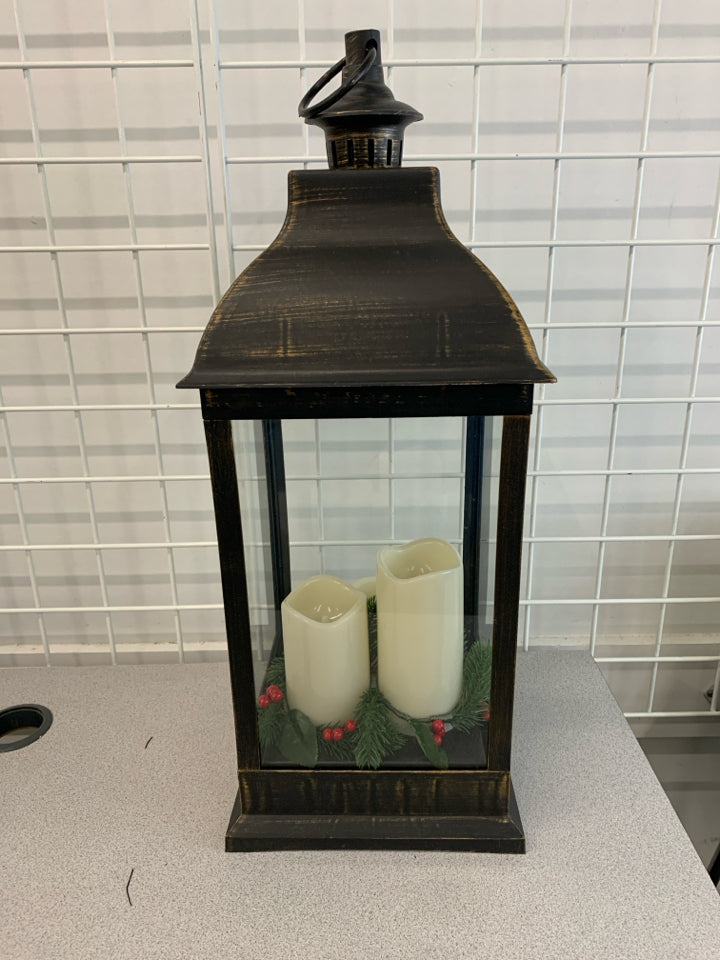 LARGE LED CANDLE LANTERN.