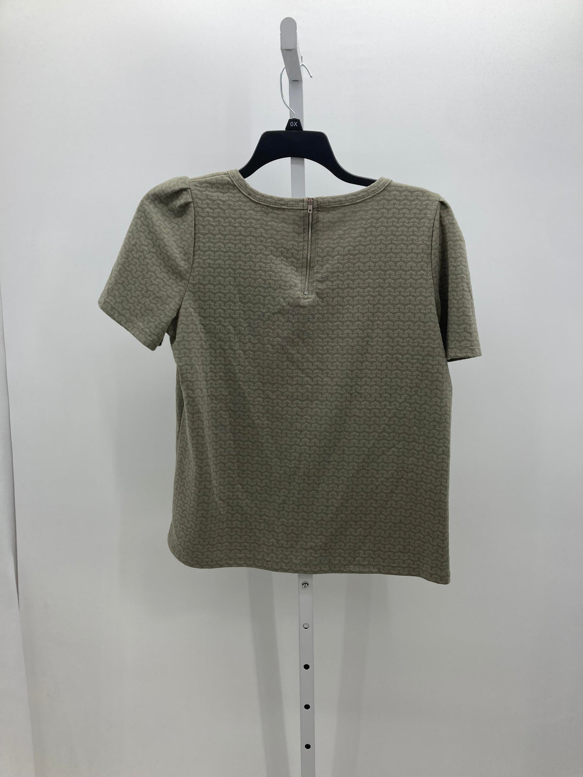Rose & Olive Size Large Misses Short Sleeve Shirt
