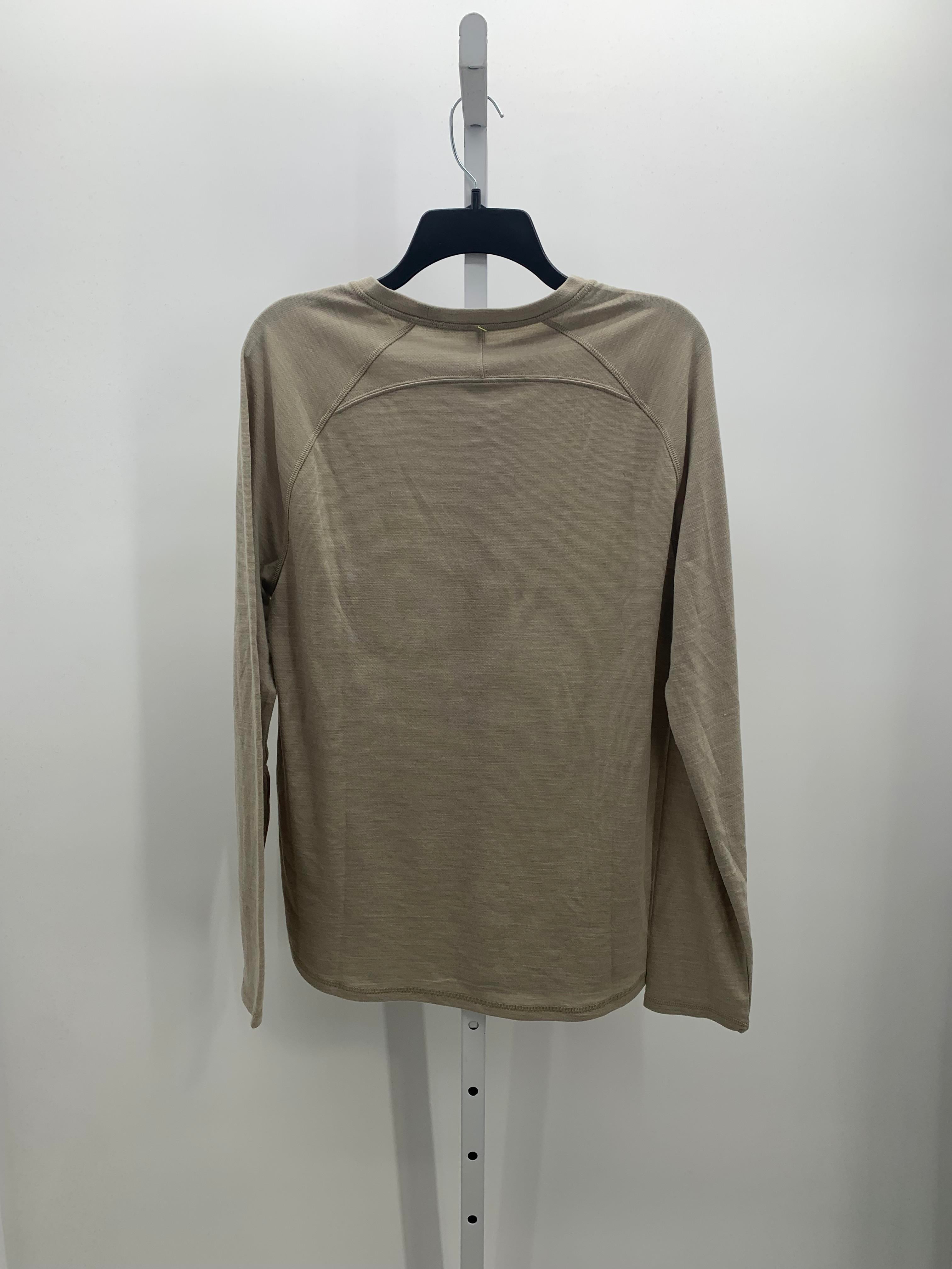 NEW CREWNECK ACTIVE TEE