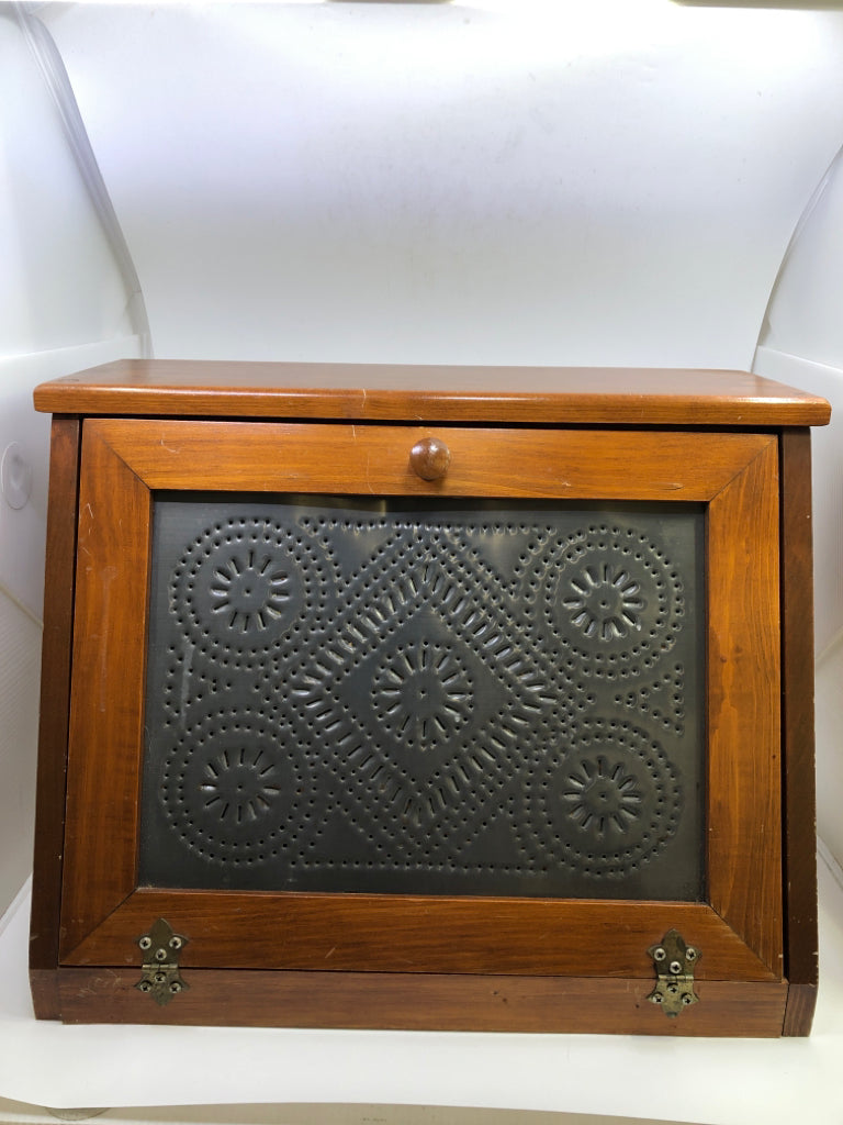 VTG COUNTRY PUNCHED TIN BREAD BOX W/ SHELF DIVIDER.