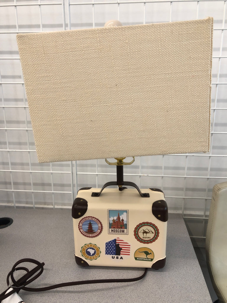 SUITCASE LAMP.
