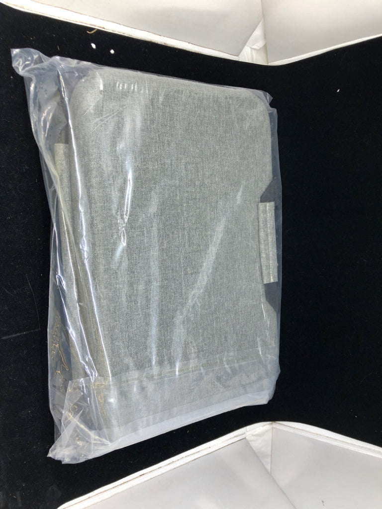 NIP GREY HARDSHELL CLUTCH COMPUTER CASE.