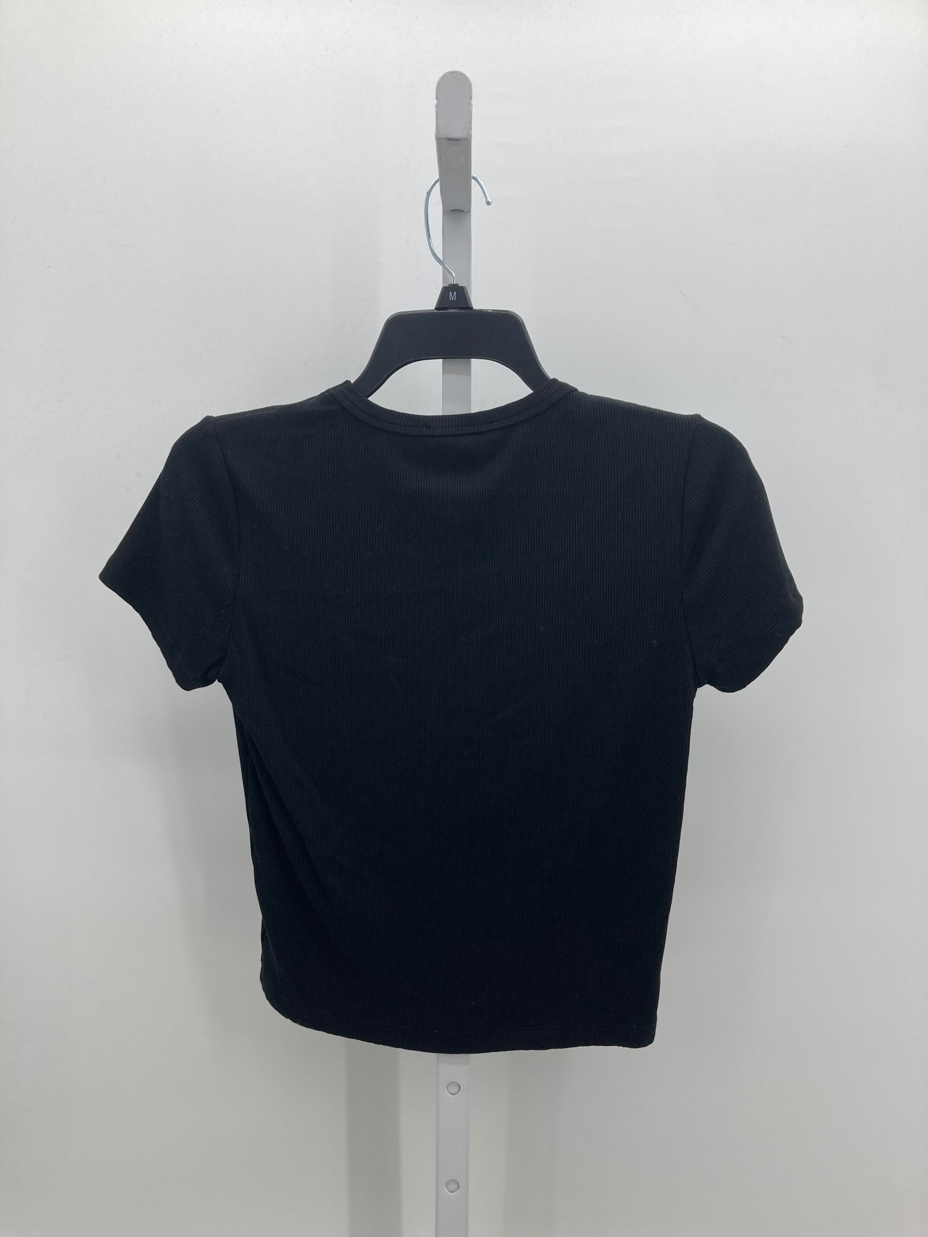 Olive & Oak Size Medium Juniors Short Sleeve Shirt