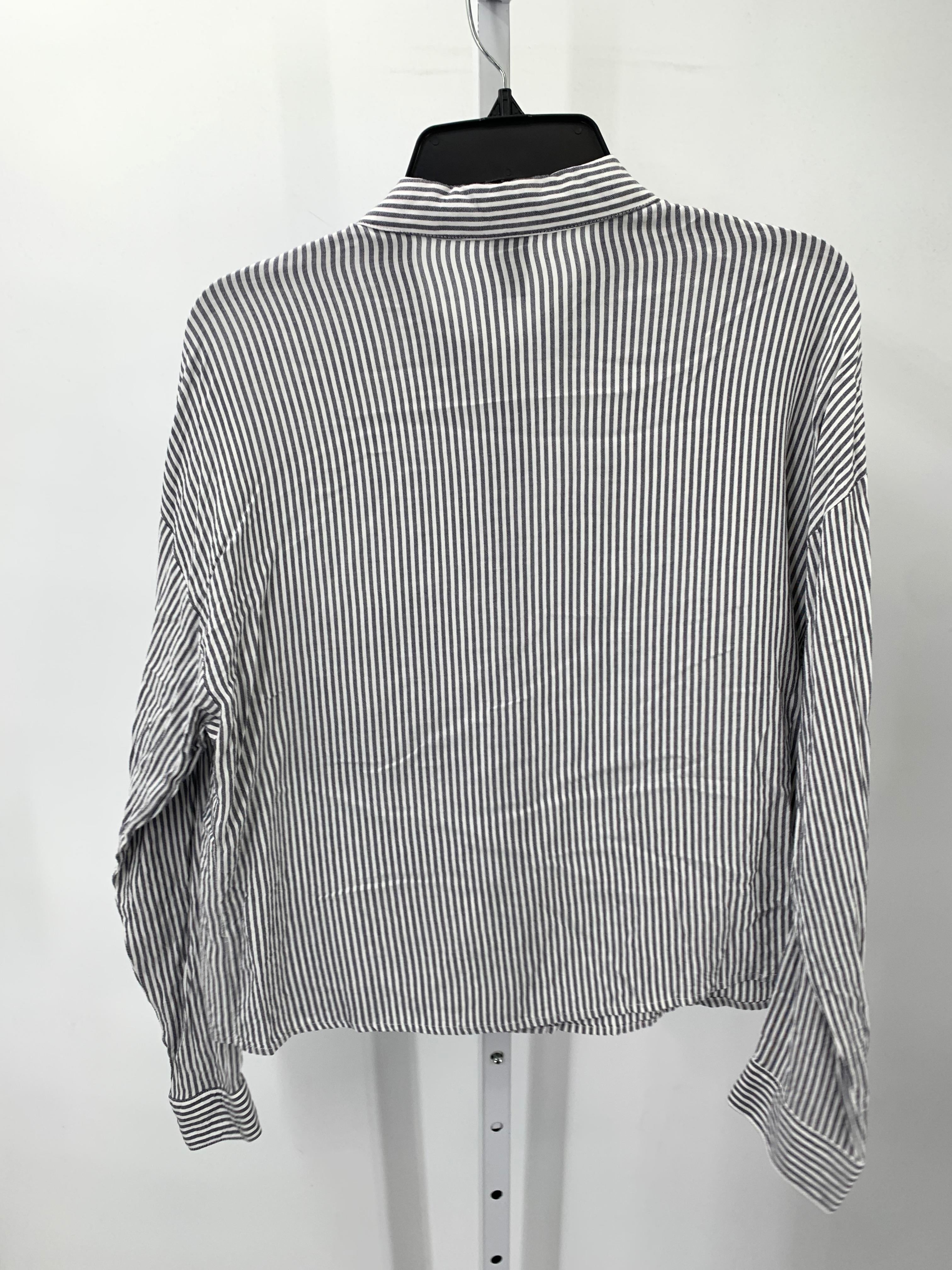 Wild Fable Size Large Juniors Long Sleeve Shirt