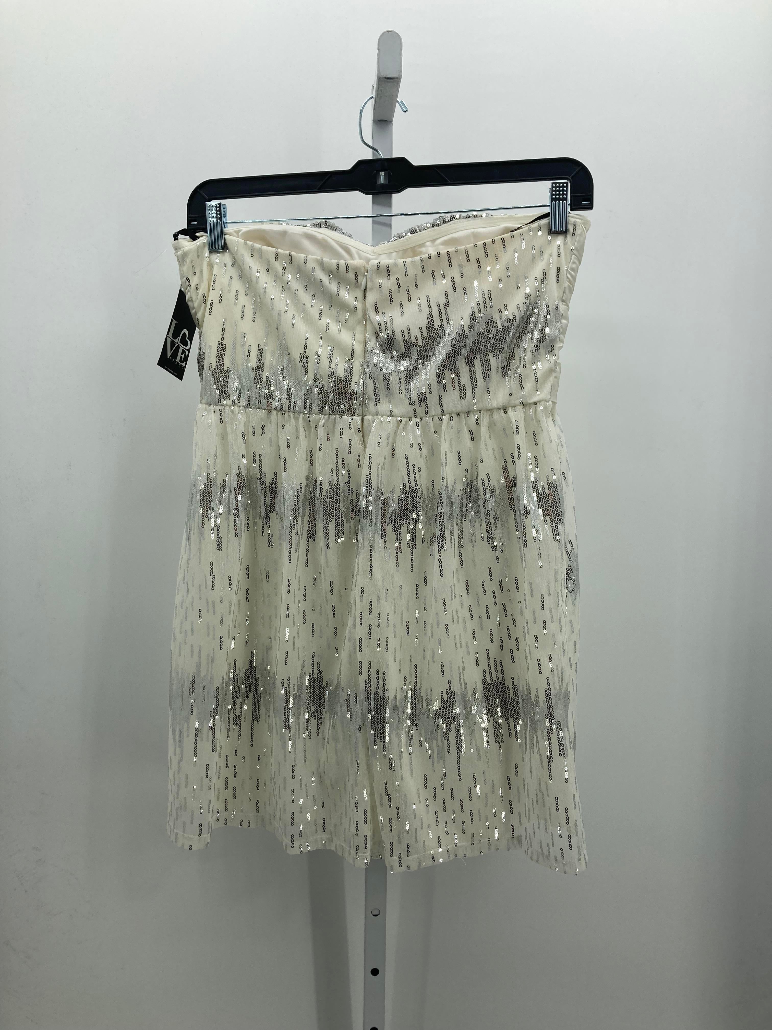 Love Tease Size 13 Juniors Sleeveless Dress