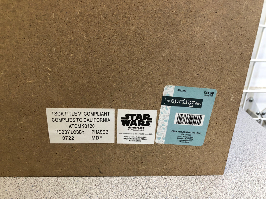 HOLOGRAPHIC STAR WARS WALL ART.