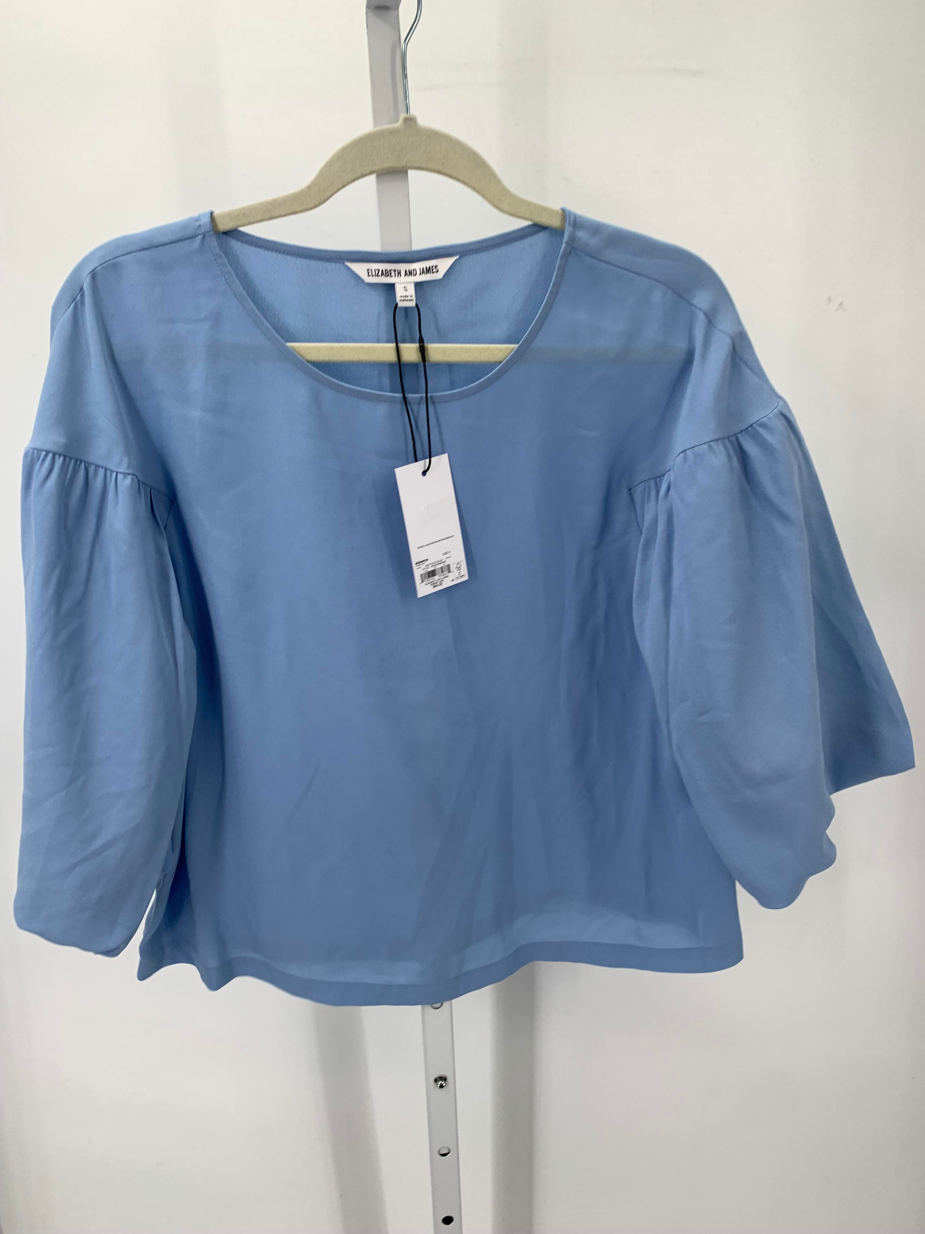 Size Small Misses 3/4 Sleeve Shirt