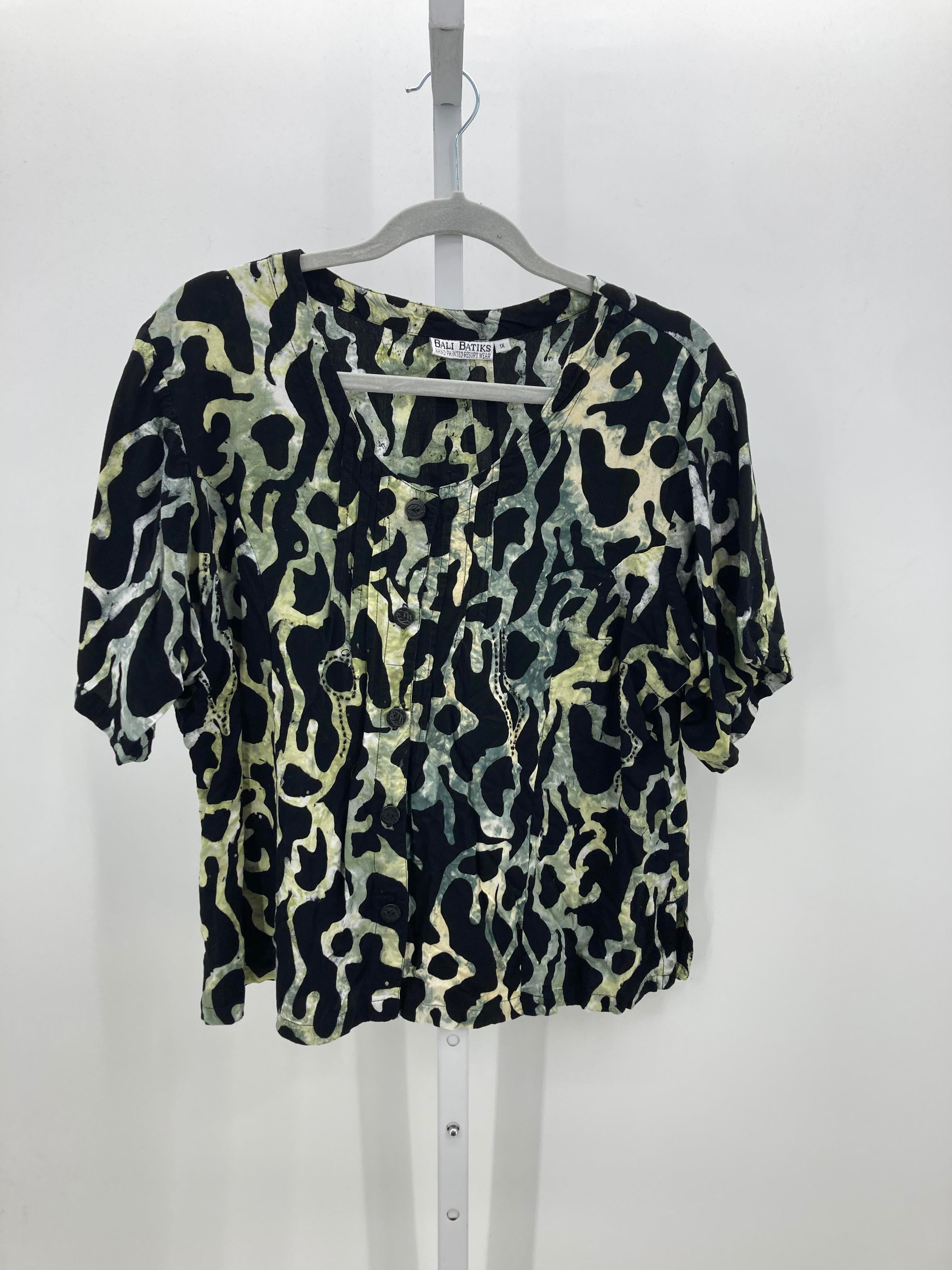 Size 1X Womens Short Sleeve Shirt