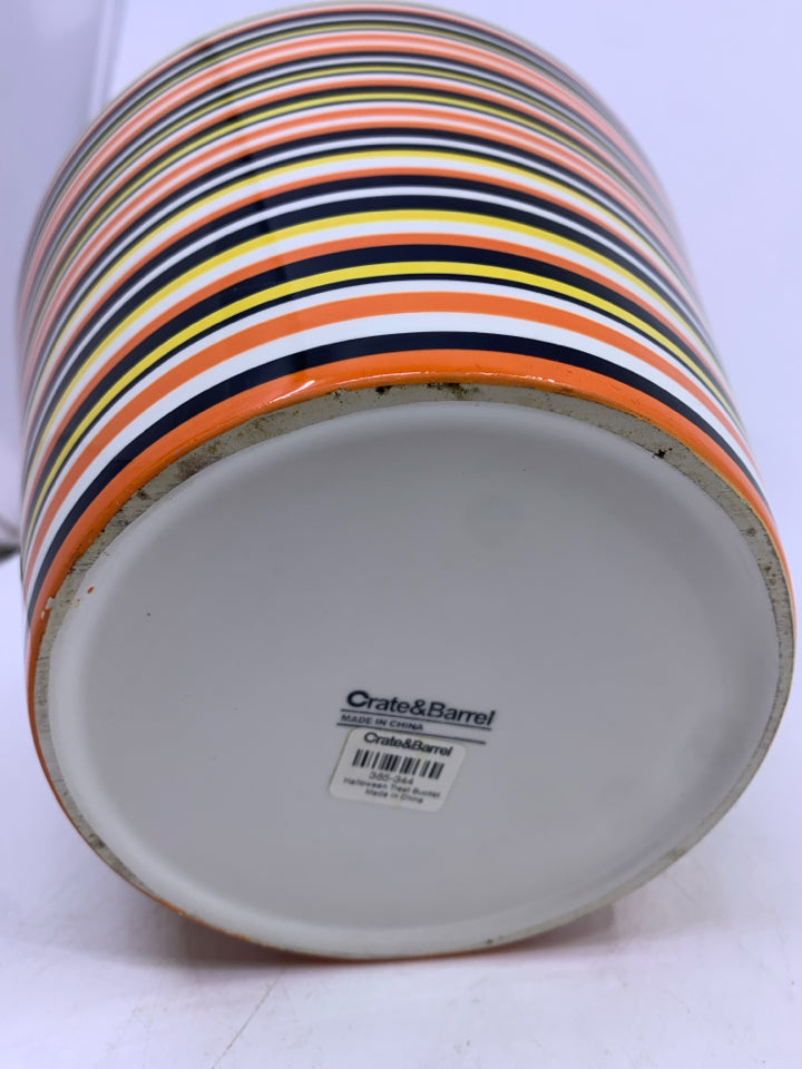 LARGE BLACK AND ORANGE CERAMIC POPCORN BOWL.