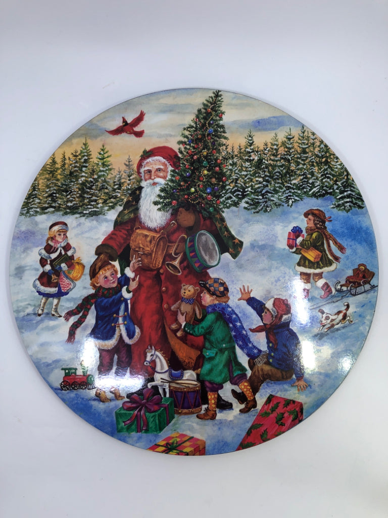 3 ROUND SANTA CORK BACK PLACEMATS.