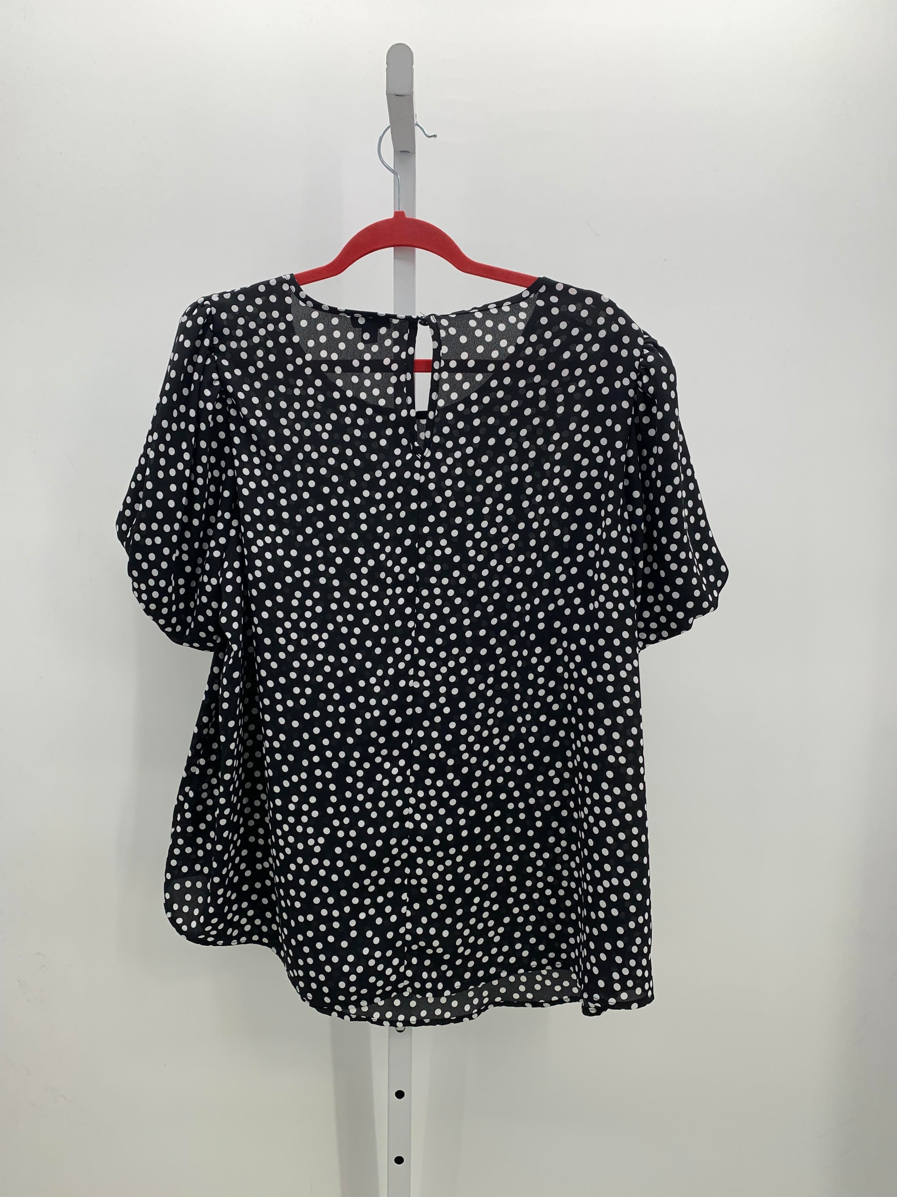 Torrid Size 1X Womens Short Sleeve Shirt