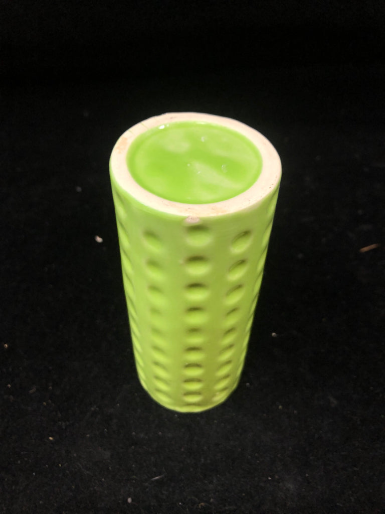 THUMBPRINT GREEN VASE.