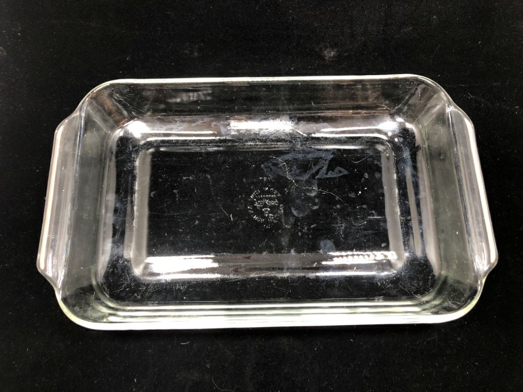 FIRE KING GLASS BAKING DISH.