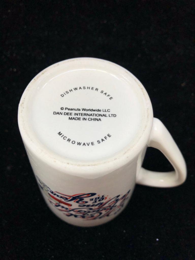 THE MOST WONDERFUL SNOOPY TALL MUG.
