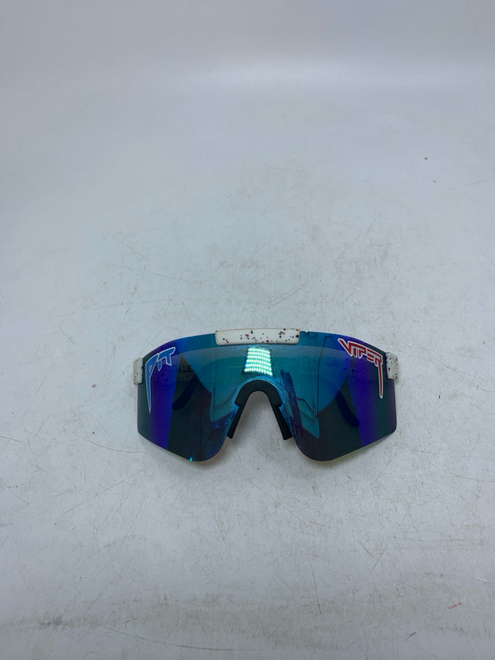 Pit Viper Absolute Freedom / Merika Polarized White & Blue Sunglasses
