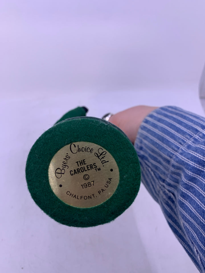 1987 BYERS' CHOICE BOY CAROLER WITH MUSIC.