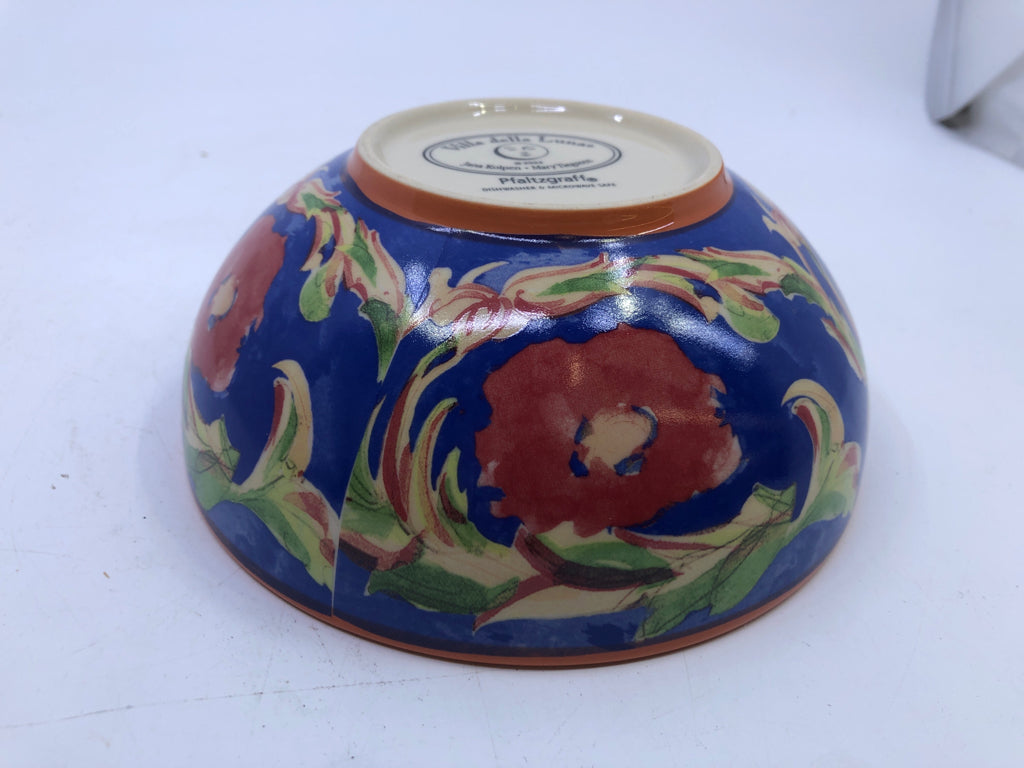 16PC SVC 4- VILLA DELLA LUNA DISH SET W/BOOK.