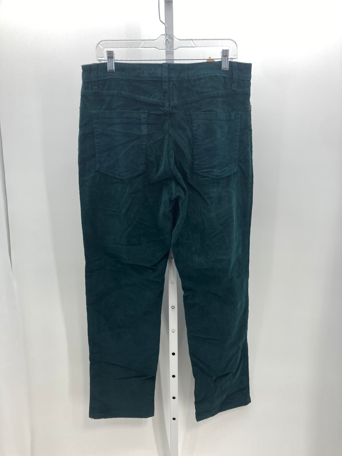 NEW STRAIGHT FIT