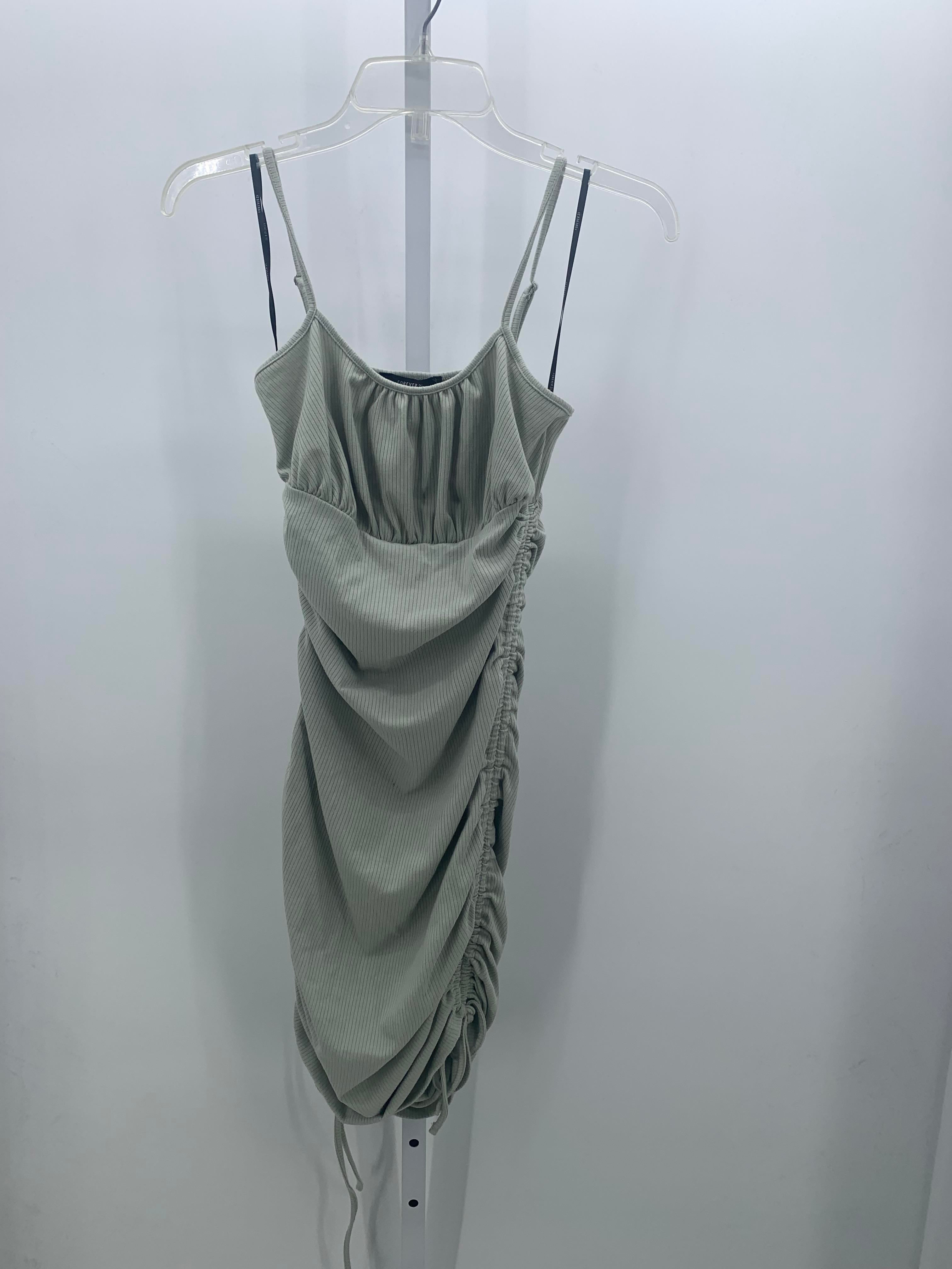 Forever 21 Size Medium Juniors Sleeveless Dress