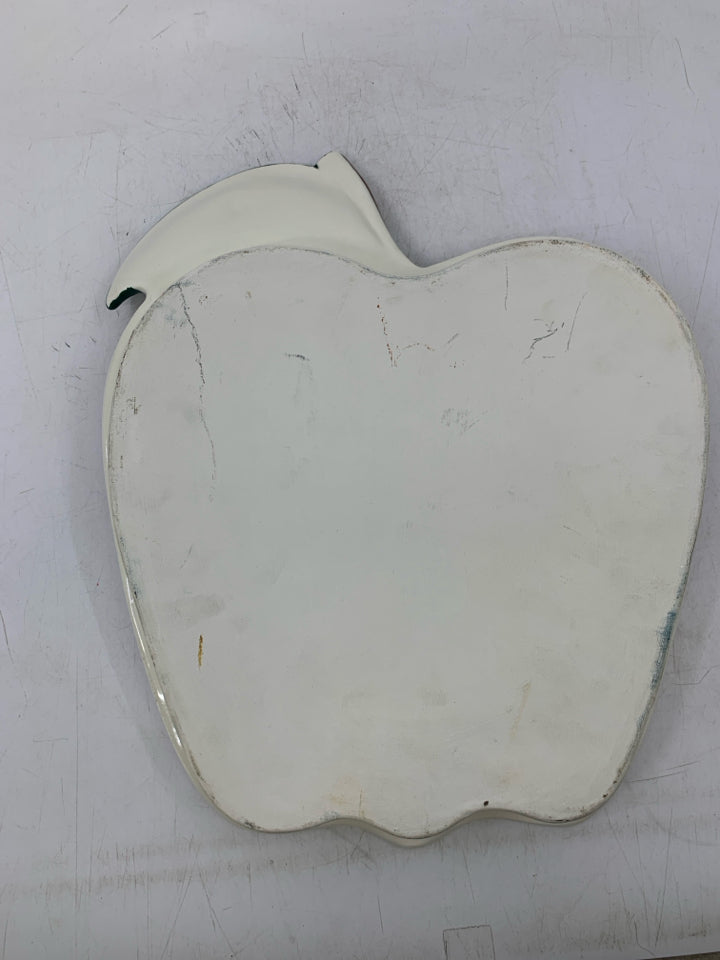 APPLE SHAPED PIE PLATE W/ RED SPONGE EDGE.