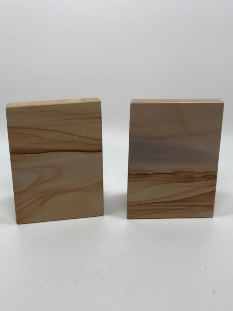 2PC HEAVY MARBLE BOOK ENDS.