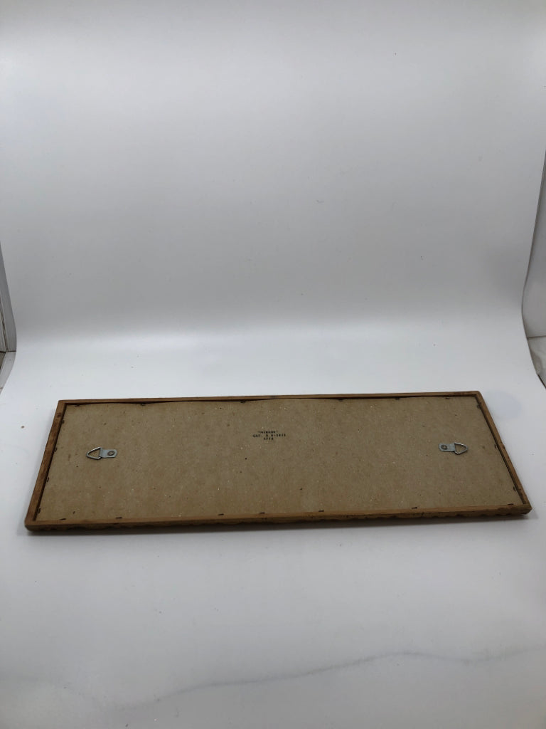 3 SECTION GOLD MIRROR.