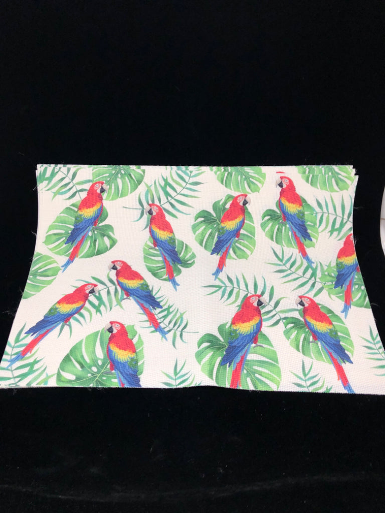 4 PARROT PLACEMATS.