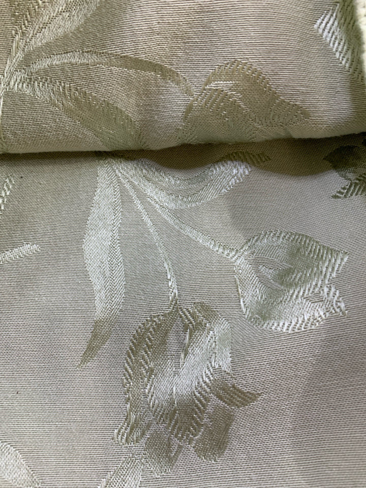SAGE GREEN RECTANGULAR TABLE CLOTH.
