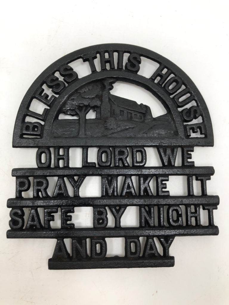 VTG BLESS THIS HOUSE METAL TRIVET.