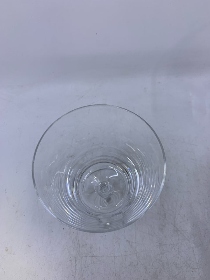 4 WINE GOBLET GLASSES.