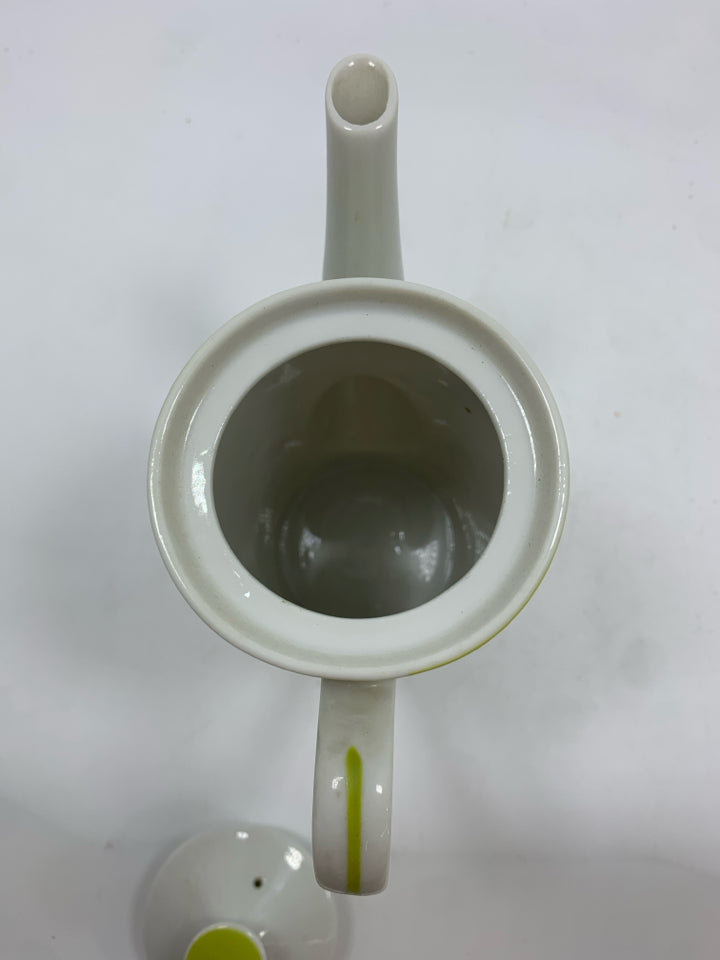 VTG MILLEFLEUR AVANT-GARDE TALL FLORAL COFFEE POT.